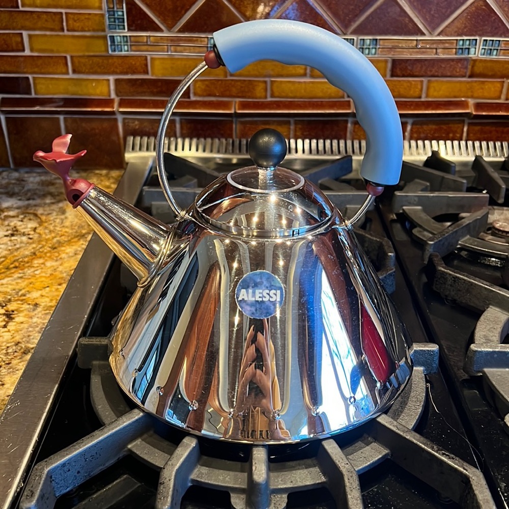 Alessi tea kettle purchased in October 2022 and used very little